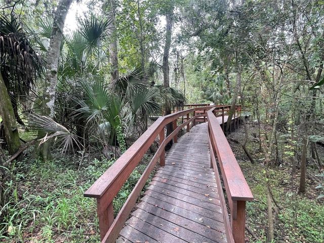 5802 PEACH HEATHER TRAIL, Valrico, FL 33596