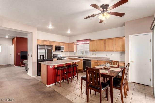 4652 Yellow Harbor Street, Las Vegas, NV 89129