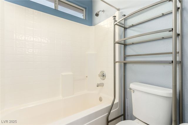 4652 Yellow Harbor Street, Las Vegas, NV 89129