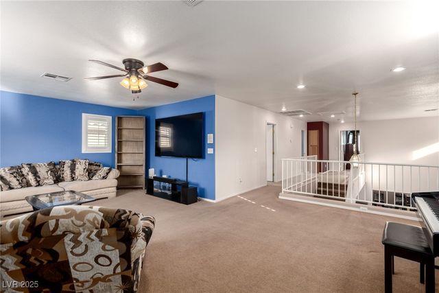 4652 Yellow Harbor Street, Las Vegas, NV 89129