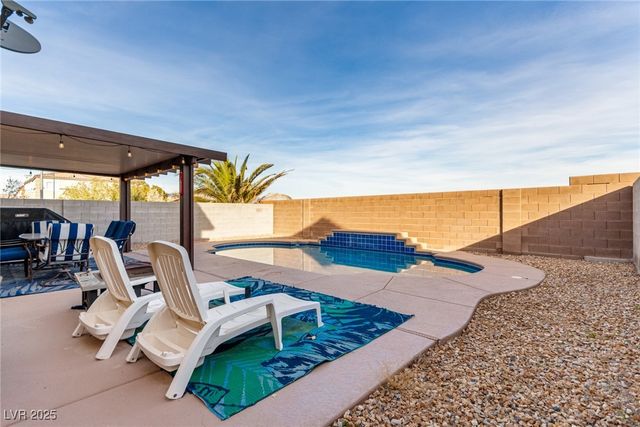 4652 Yellow Harbor Street, Las Vegas, NV 89129