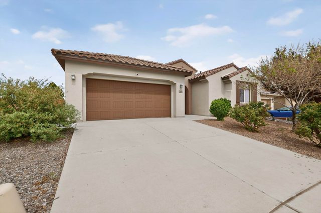 8752 Abierto Vista Circle NW, Albuquerque, NM 87120
