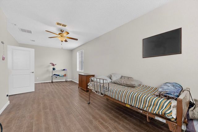 8752 Abierto Vista Circle NW, Albuquerque, NM 87120