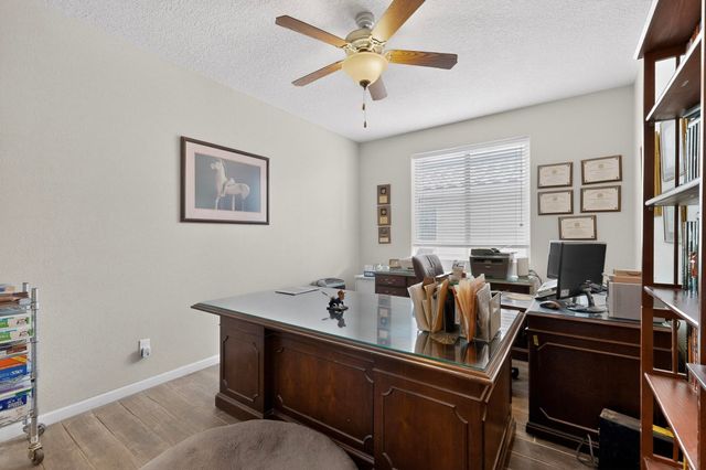 8752 Abierto Vista Circle NW, Albuquerque, NM 87120