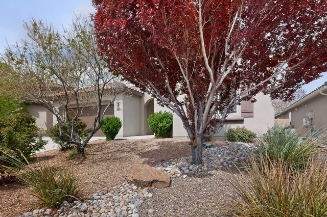 8752 Abierto Vista Circle NW, Albuquerque, NM 87120