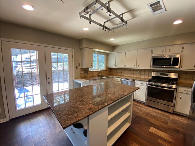 2911 Kassarine PASS, Austin, TX 78704