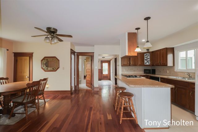 1991 Riley Street, Hudsonville, MI 49426