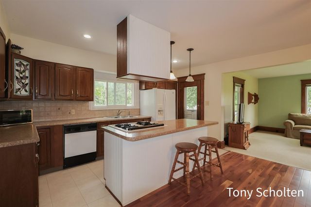 1991 Riley Street, Hudsonville, MI 49426