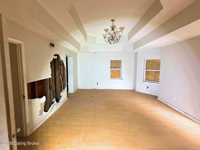 4112 W Broadway, Louisville, KY 40211