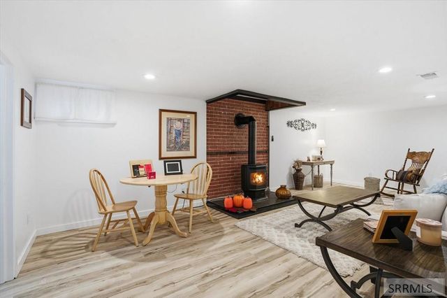 125 S 14th Avenue, Pocatello, ID 83201