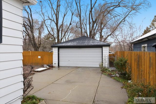 125 S 14th Avenue, Pocatello, ID 83201