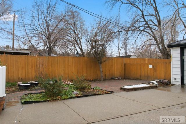 125 S 14th Avenue, Pocatello, ID 83201