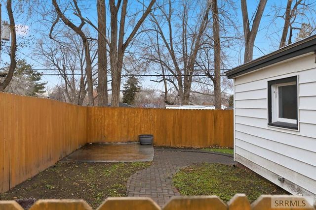 125 S 14th Avenue, Pocatello, ID 83201