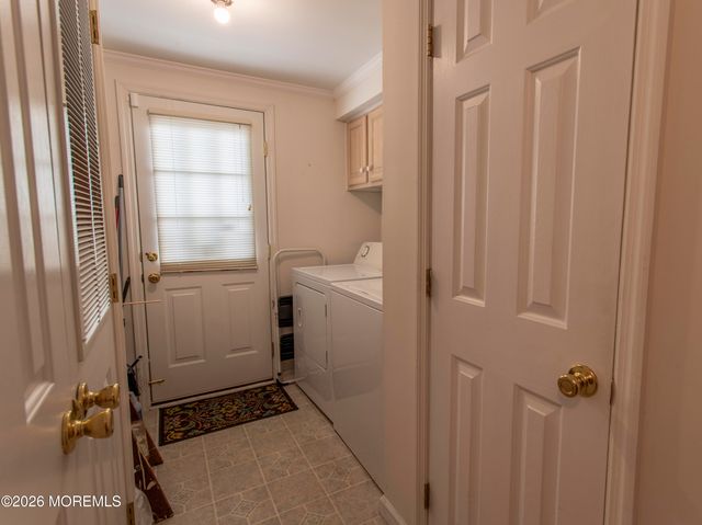 1214 Winding Brook Way, Whiting, NJ 08759