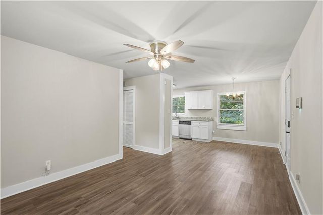 3560 Fairlane Drive NW, Atlanta, GA 30331