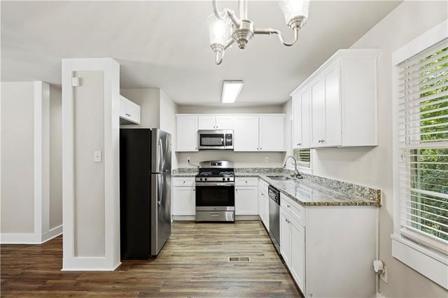 3560 Fairlane Drive NW, Atlanta, GA 30331