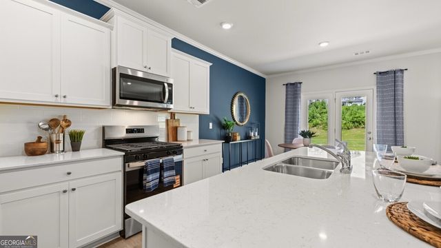 1034 Lost Creek Parkway, Dallas, GA 30132