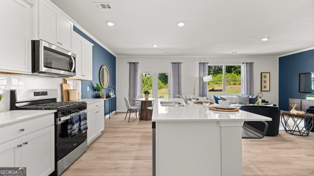 1034 Lost Creek Parkway, Dallas, GA 30132