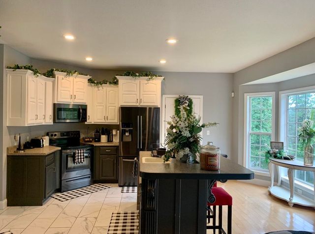 192 Pond View Drive, Strunk, KY 42649