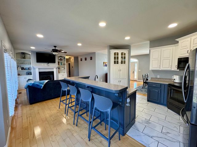 192 Pond View Drive, Strunk, KY 42649
