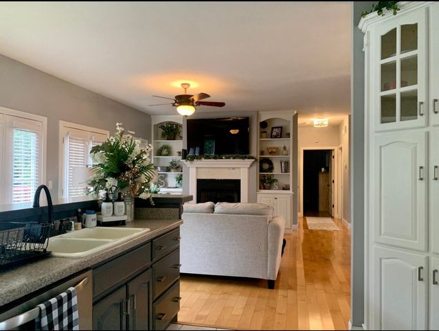 192 Pond View Drive, Strunk, KY 42649