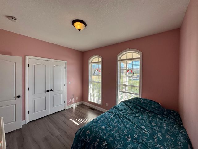 192 Pond View Drive, Strunk, KY 42649