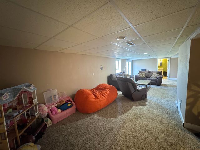 192 Pond View Drive, Strunk, KY 42649