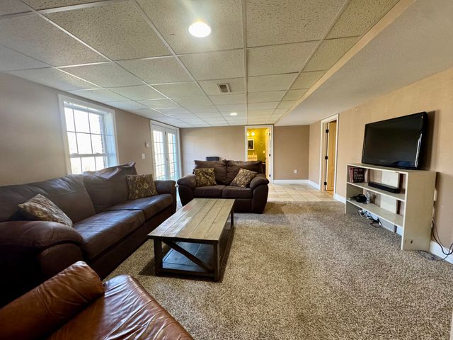 192 Pond View Drive, Strunk, KY 42649