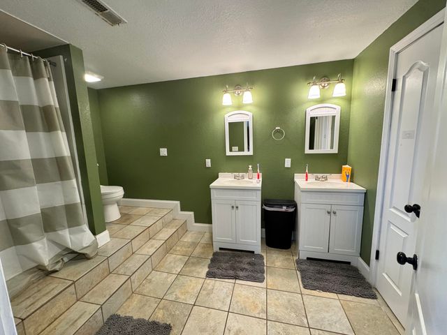 192 Pond View Drive, Strunk, KY 42649
