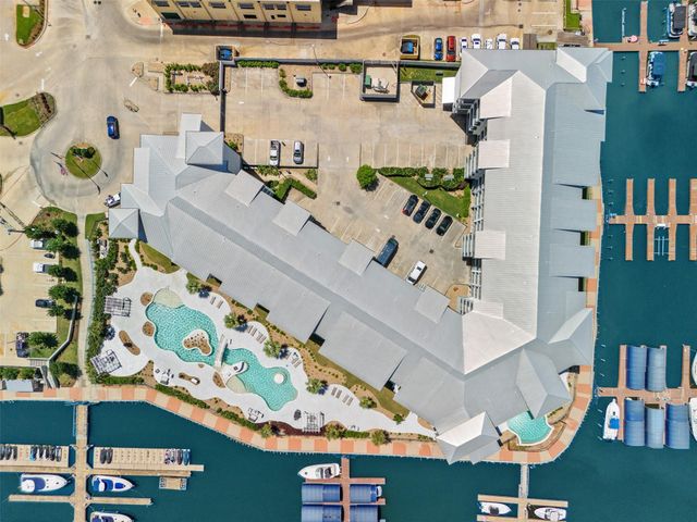 199 Waterpoint Court 213, Montgomery, TX 77356