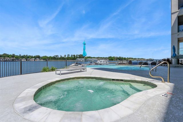 199 Waterpoint Court 213, Montgomery, TX 77356