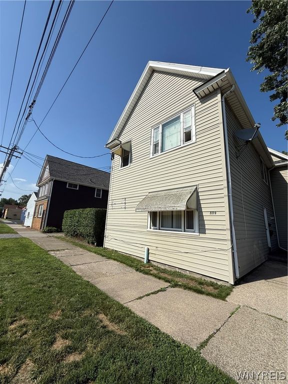 889 Oliver Street, North Tonawanda, NY 14120
