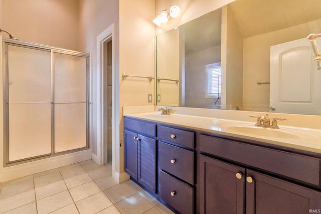 105 Auburn Drive, Newburgh, IN 47630