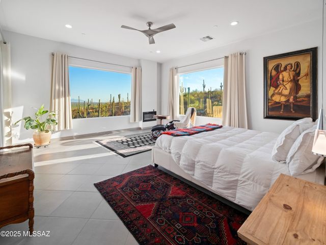 11900 E Ponce De Leon, Tucson, AZ 85749