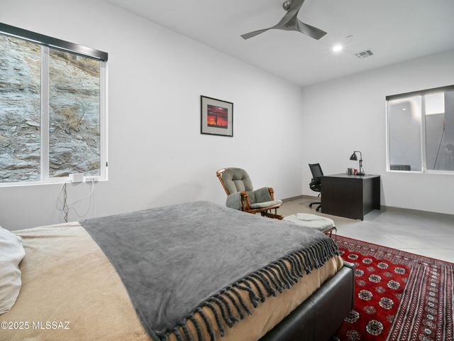 11900 E Ponce De Leon, Tucson, AZ 85749