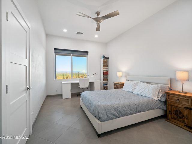 11900 E Ponce De Leon, Tucson, AZ 85749