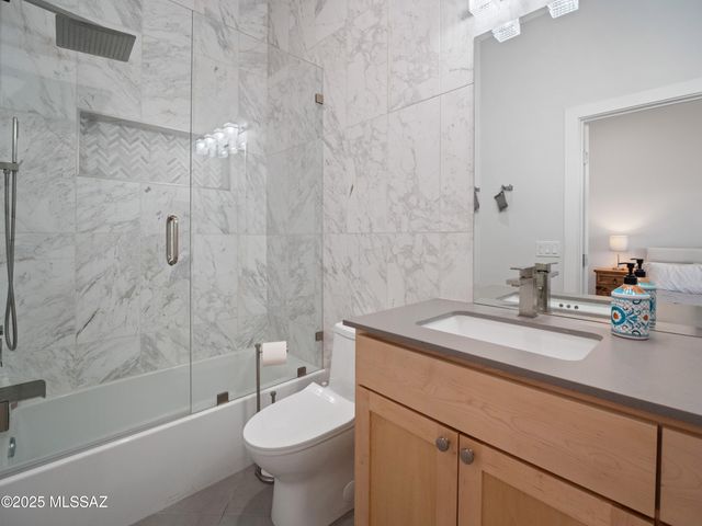 11900 E Ponce De Leon, Tucson, AZ 85749