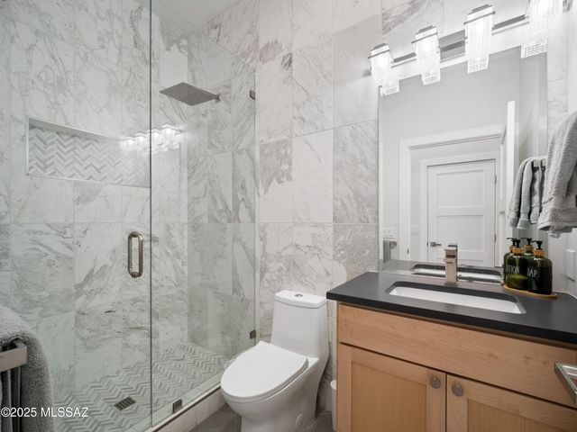 11900 E Ponce De Leon, Tucson, AZ 85749