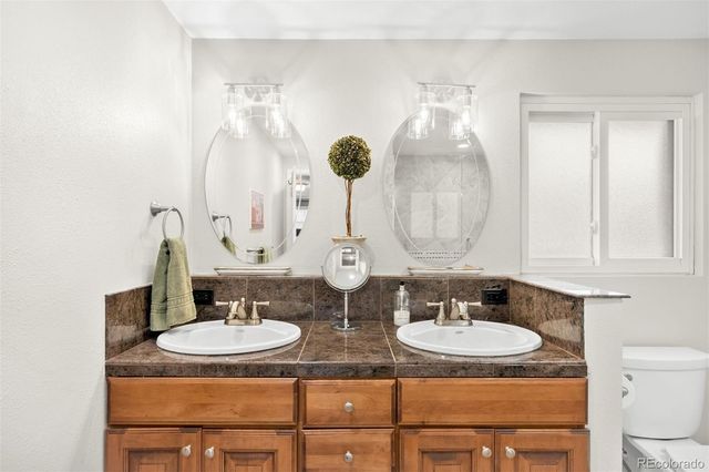 7180 W Fairview Drive, Littleton, CO 80128