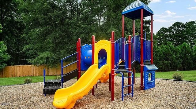 1028 Red Finch Way, Angier, NC 27501