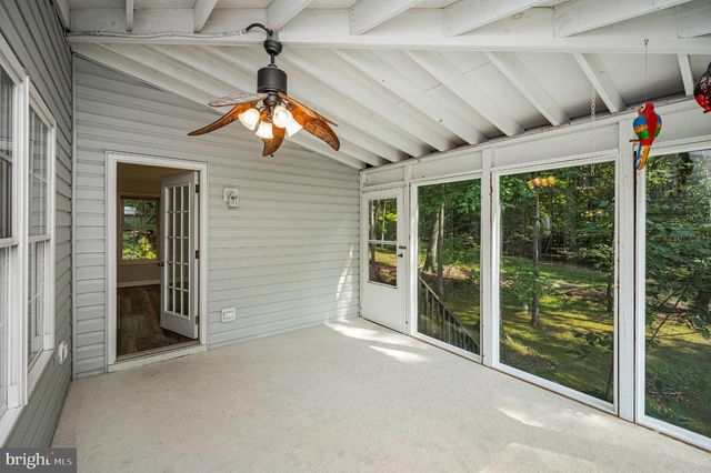 220 CREEKSIDE DR, Locust Grove, VA 22508
