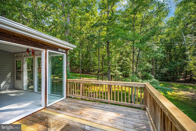 220 CREEKSIDE DR, Locust Grove, VA 22508