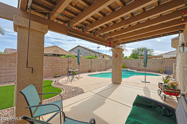 15933 W MAUNA LOA Lane, Surprise, AZ 85379