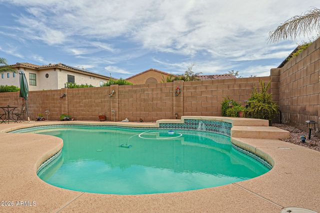 15933 W MAUNA LOA Lane, Surprise, AZ 85379