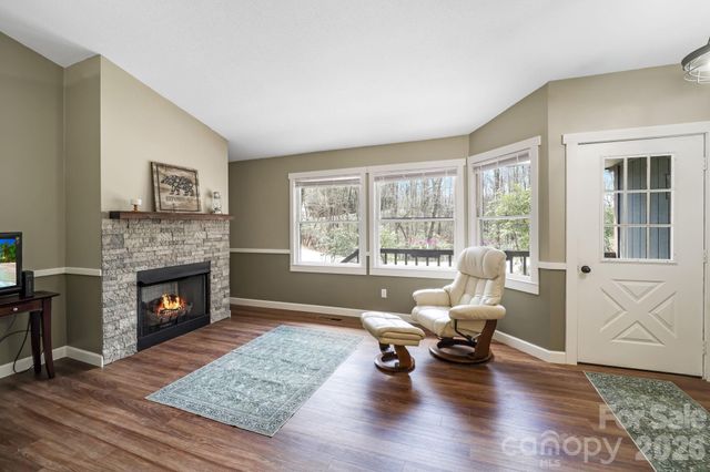 417 Soquili Drive, Brevard, NC 28712
