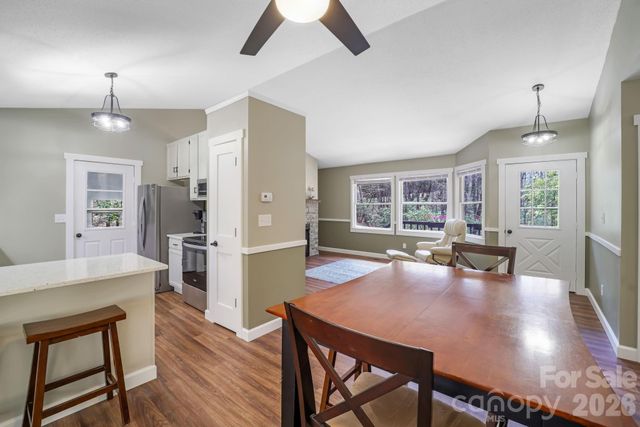 417 Soquili Drive, Brevard, NC 28712