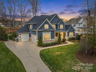 208 S Shore Drive, Belmont, NC 28012