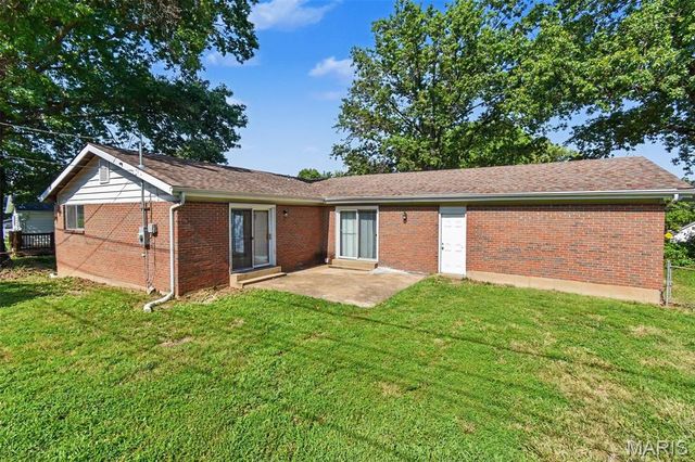 5144 Abington Road, Florissant, MO 63033