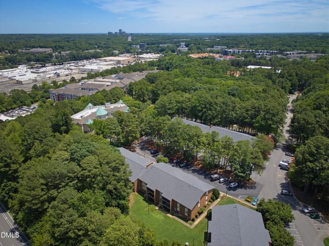4709 Edwards Mill Road E, Raleigh, NC 27612
