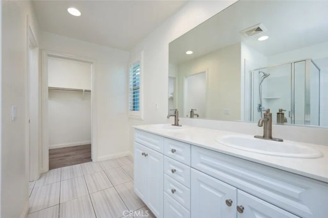 46 Cactus Bloom, Irvine, CA 92618